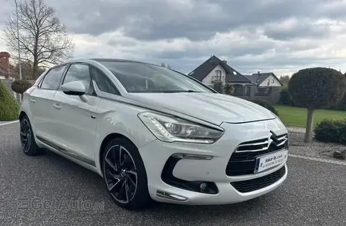 CITROEN DS5 