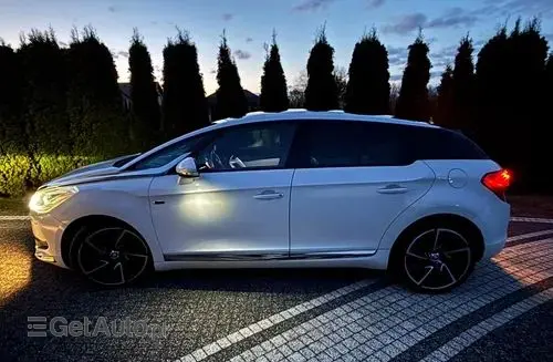 CITROEN DS5 