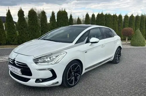 CITROEN DS5 