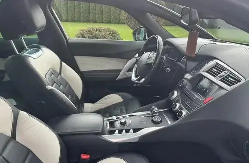 CITROEN DS5 