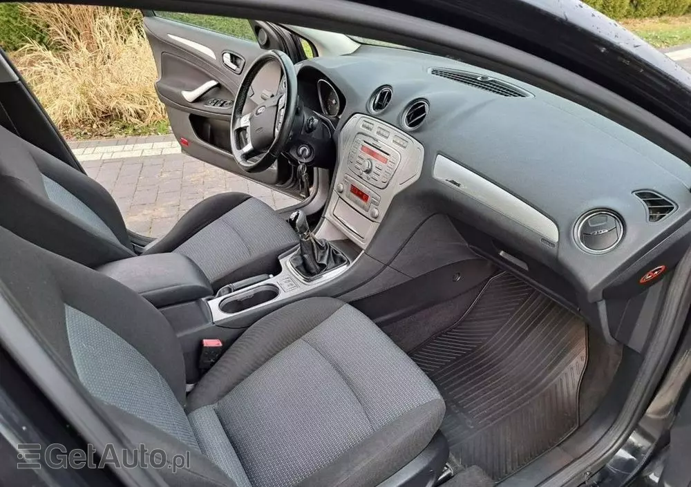 FORD Mondeo 2.0 Ambiente