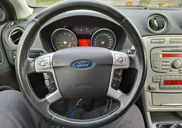 FORD Mondeo 2.0 Ambiente