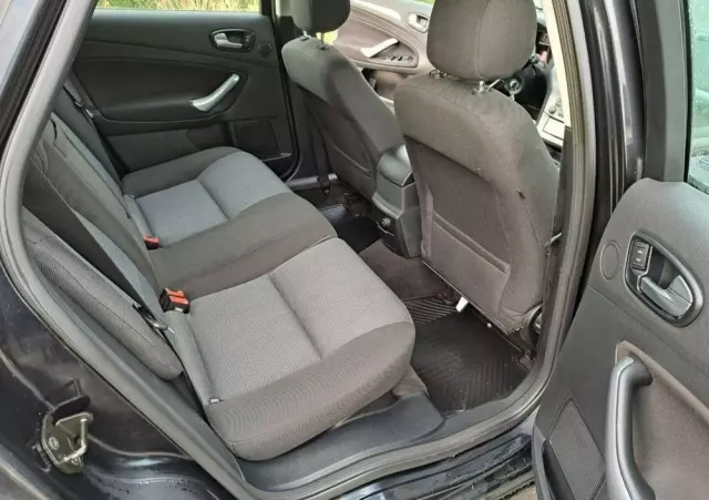 FORD Mondeo 2.0 Ambiente