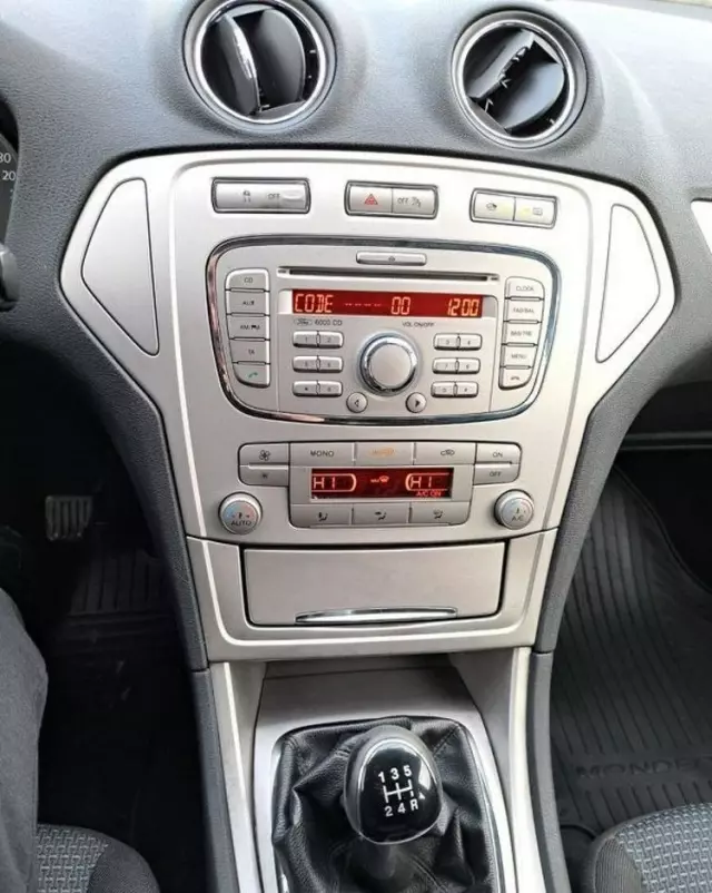 FORD Mondeo 2.0 Ambiente