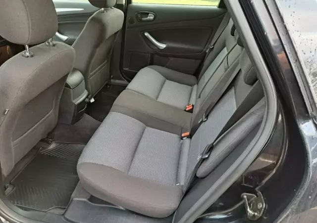 FORD Mondeo 2.0 Ambiente