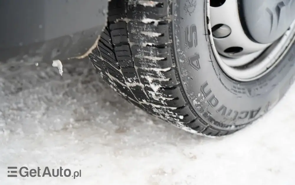 RENAULT MASTER / KONTENER / WINDA / DMC: 3500 KG / 2022 / SPROWADZONY 