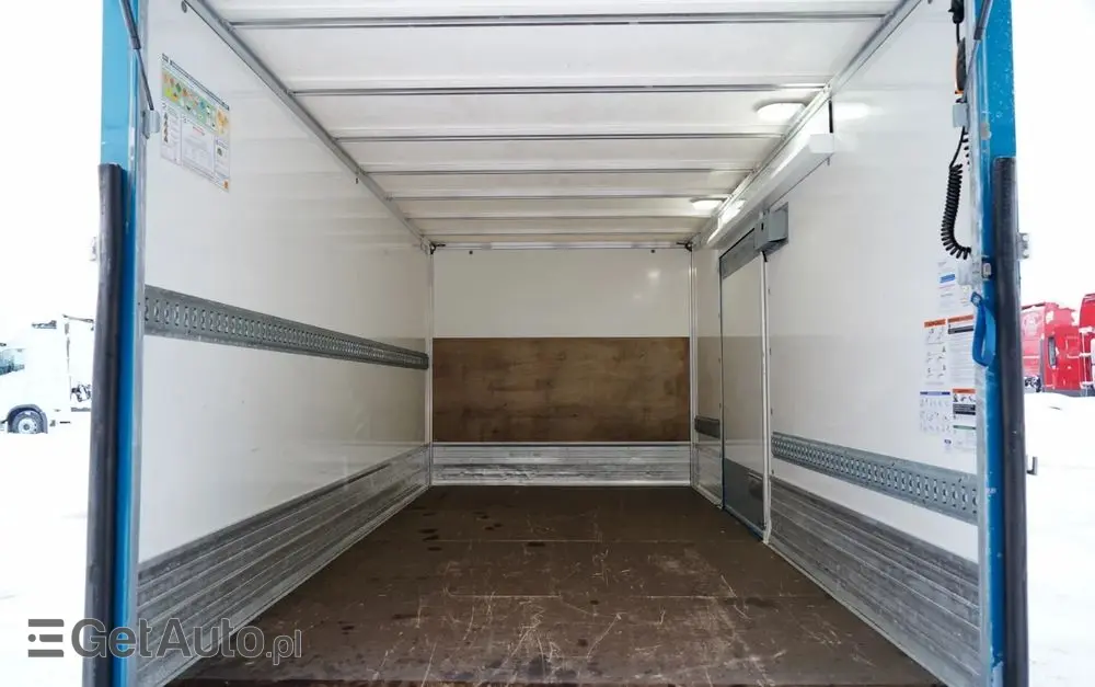 RENAULT MASTER / KONTENER / WINDA / DMC: 3500 KG / 2022 / SPROWADZONY 