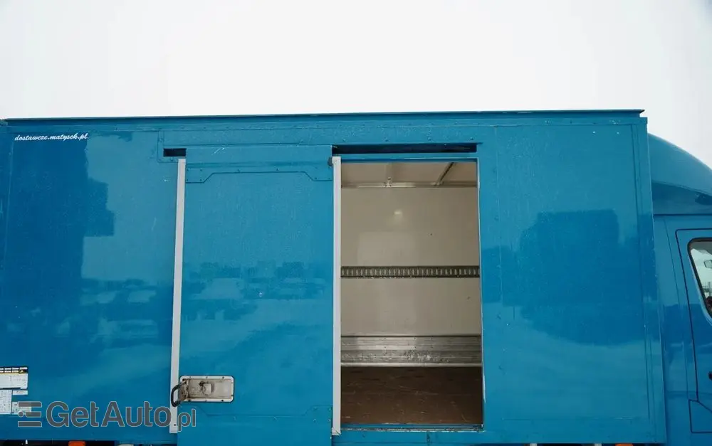 RENAULT MASTER / KONTENER / WINDA / DMC: 3500 KG / 2022 / SPROWADZONY 