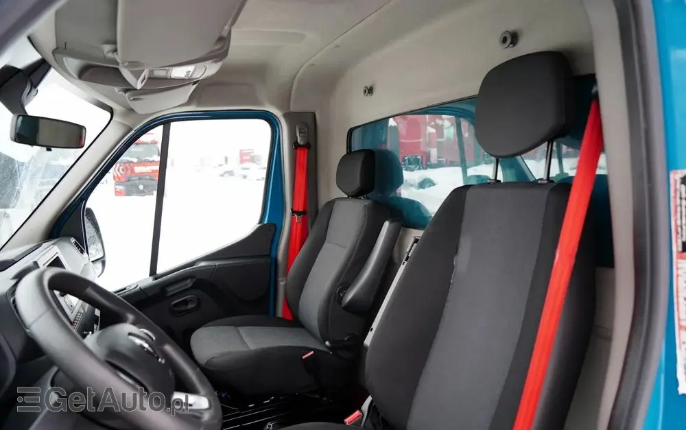 RENAULT MASTER / KONTENER / WINDA / DMC: 3500 KG / 2022 / SPROWADZONY 