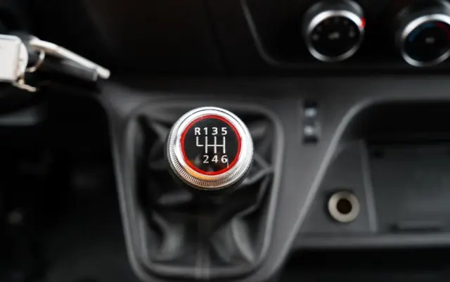 RENAULT MASTER / KONTENER / WINDA / DMC: 3500 KG / 2022 / SPROWADZONY 