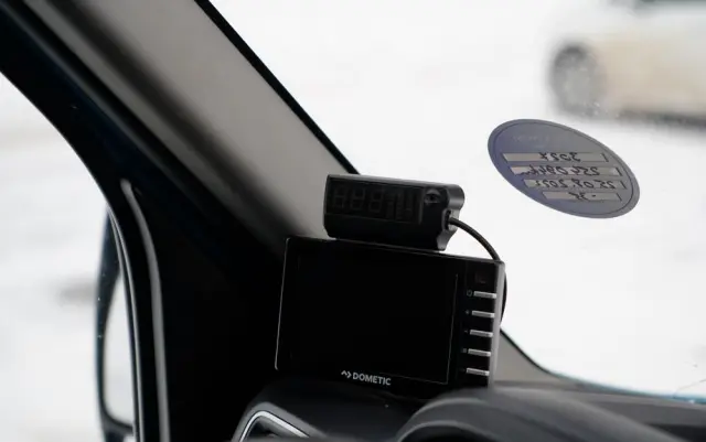 RENAULT MASTER / KONTENER / WINDA / DMC: 3500 KG / 2022 / SPROWADZONY 