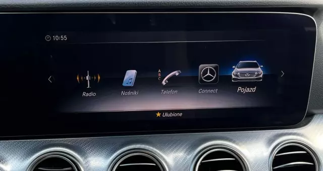 MERCEDES-BENZ Klasa E 220 d 4-Matic 9G-TRONIC