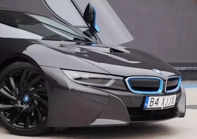 BMW I8 Coupe