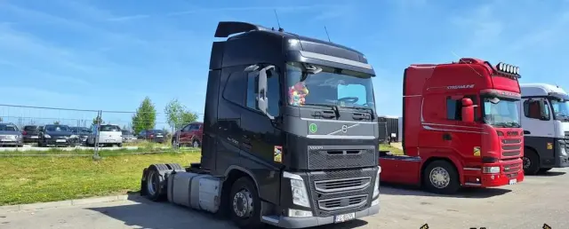 VOLVO FH 