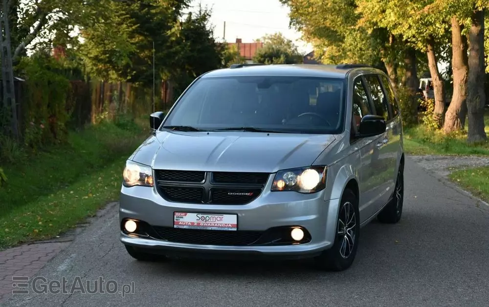 DODGE Grand Caravan 