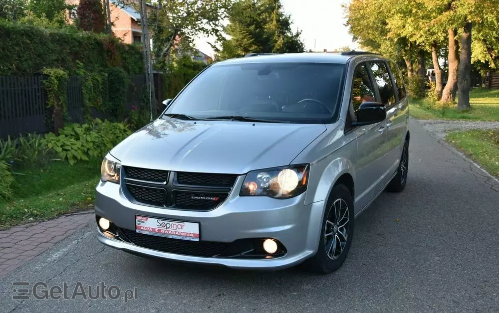 DODGE Grand Caravan 