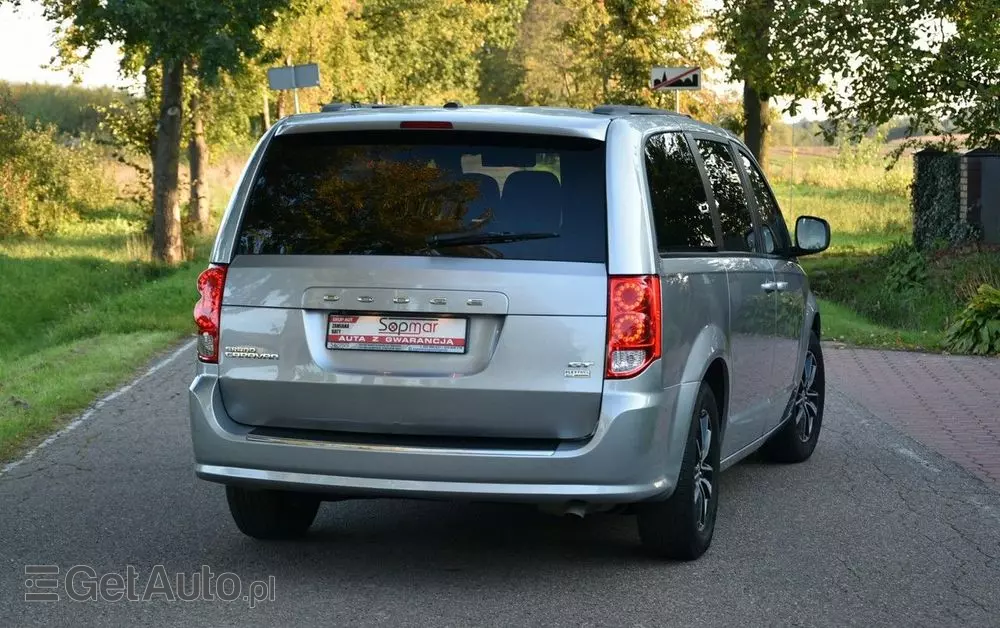 DODGE Grand Caravan 