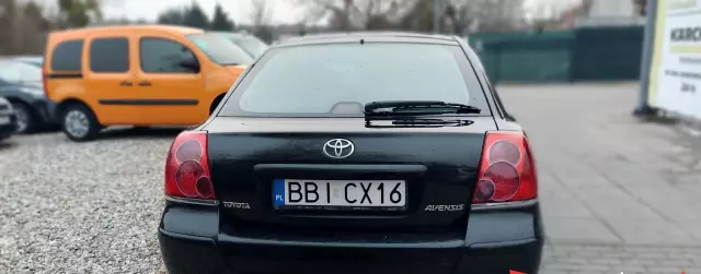 TOYOTA Avensis 2.0 D-4D (116 KM)