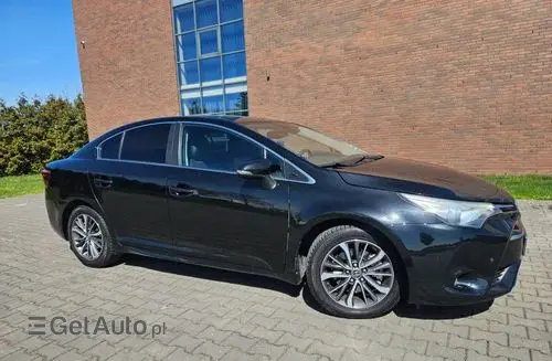 TOYOTA Avensis 