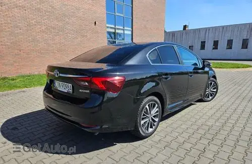 TOYOTA Avensis 