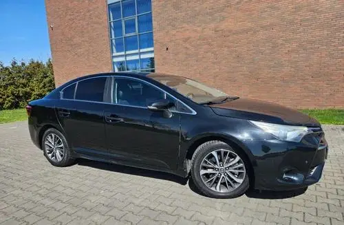 TOYOTA Avensis 