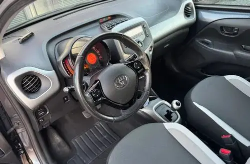 TOYOTA Aygo 