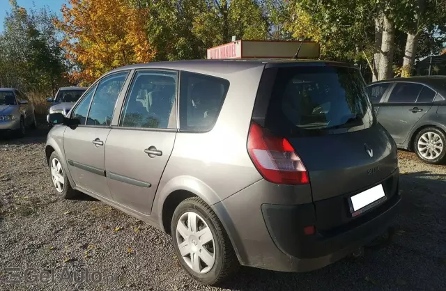 RENAULT Grand Scenic 