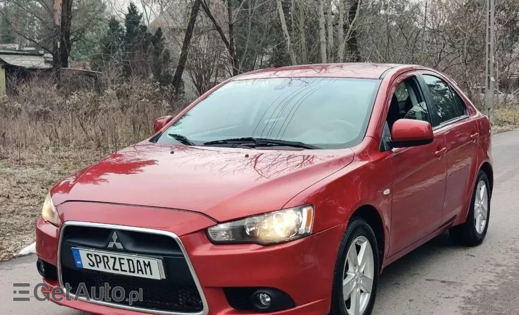 MITSUBISHI Lancer 