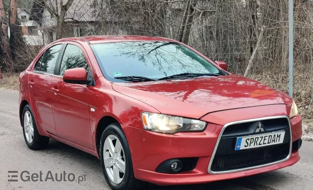 MITSUBISHI Lancer 
