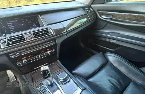 BMW Seria 7 