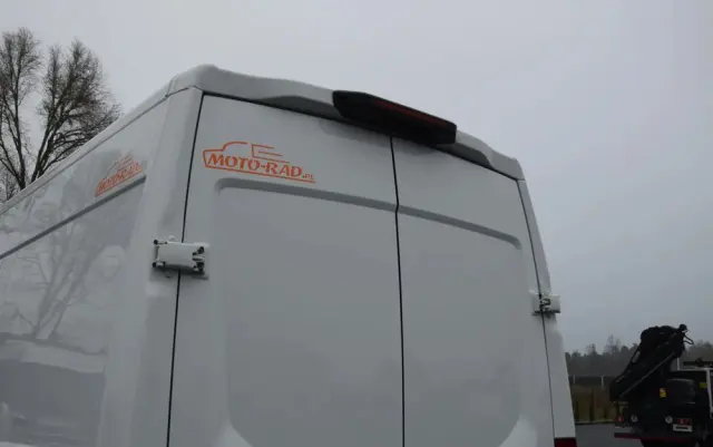 IVECO DAILY MAXI 35S16 / 2.3 - 160 KM / AUTOMAT HI-MATIC / NOWY MODEL / 3 OSOBY / DOSTAWCZE / BLASZAK / KLIMA / 2023 / SERWISOWANY / SPROWADZONY Z NIEMIEC 