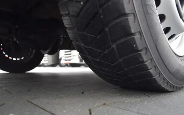 IVECO DAILY MAXI 35S16 / 2.3 - 160 KM / AUTOMAT HI-MATIC / NOWY MODEL / 3 OSOBY / DOSTAWCZE / BLASZAK / KLIMA / 2023 / SERWISOWANY / SPROWADZONY Z NIEMIEC 