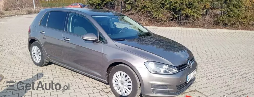 VOLKSWAGEN Golf 1.2 TSI (105 KM)
