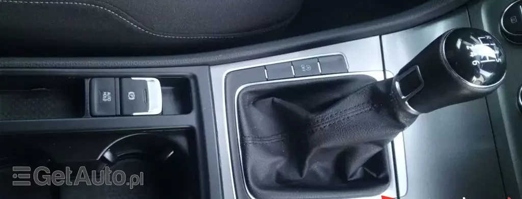 VOLKSWAGEN Golf 1.2 TSI (105 KM)