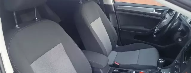 VOLKSWAGEN Golf 1.2 TSI (105 KM)