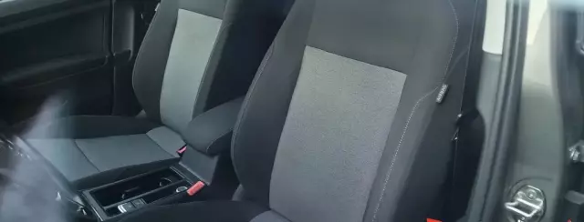 VOLKSWAGEN Golf 1.2 TSI (105 KM)