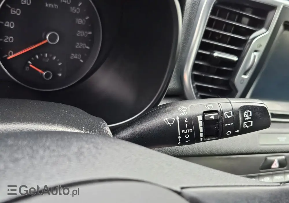 KIA Sportage 1.7 CRDI 2WD Attract