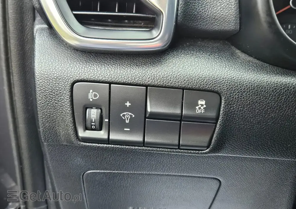 KIA Sportage 1.7 CRDI 2WD Attract