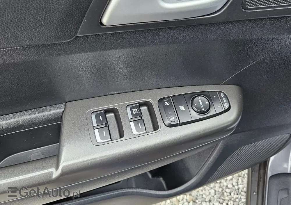 KIA Sportage 1.7 CRDI 2WD Attract