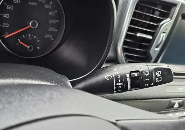 KIA Sportage 1.7 CRDI 2WD Attract