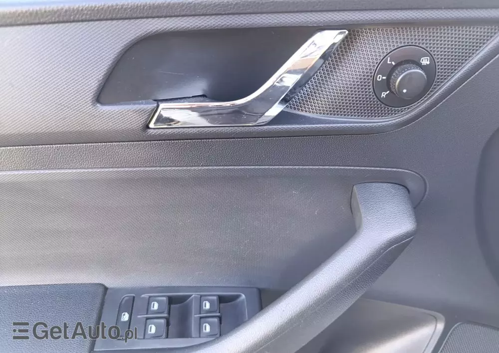 SKODA RAPID 1.2 TSI Ambition