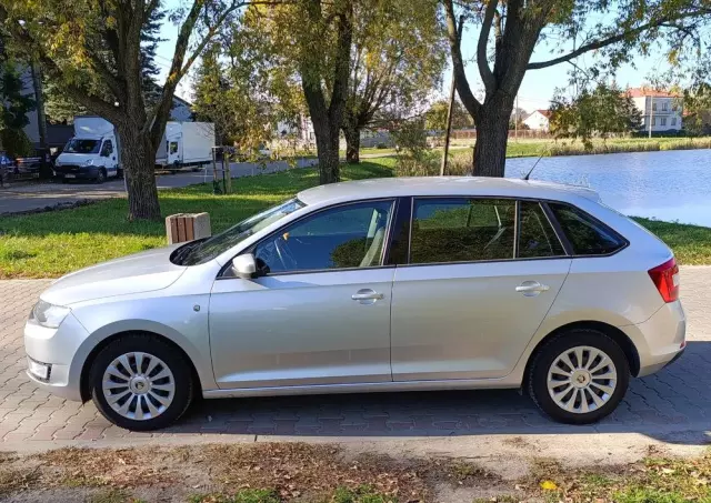 SKODA RAPID 1.2 TSI Ambition