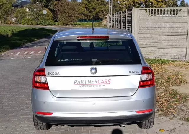 SKODA RAPID 1.2 TSI Ambition