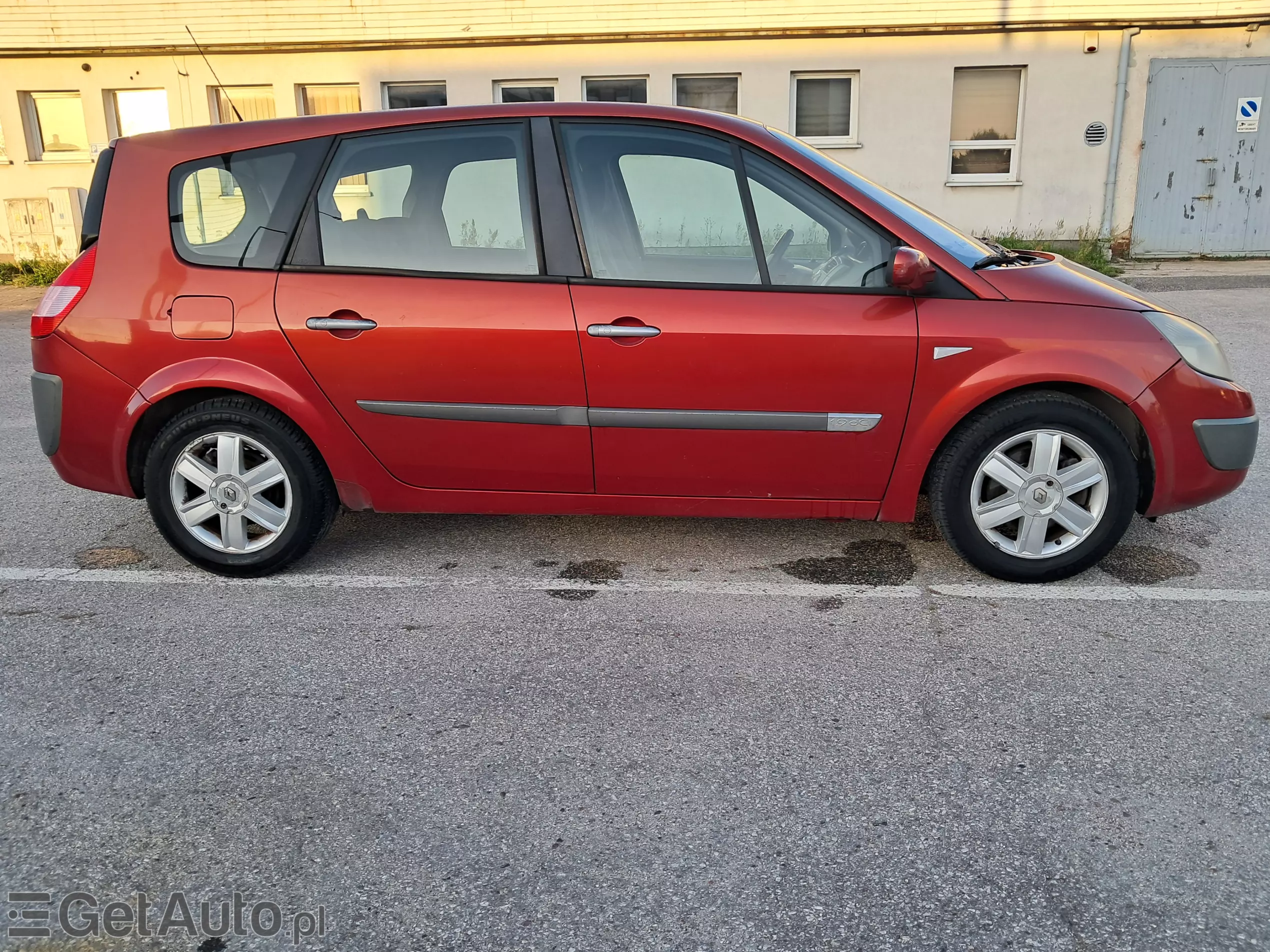 RENAULT Grand Scenic Luxe Privilege