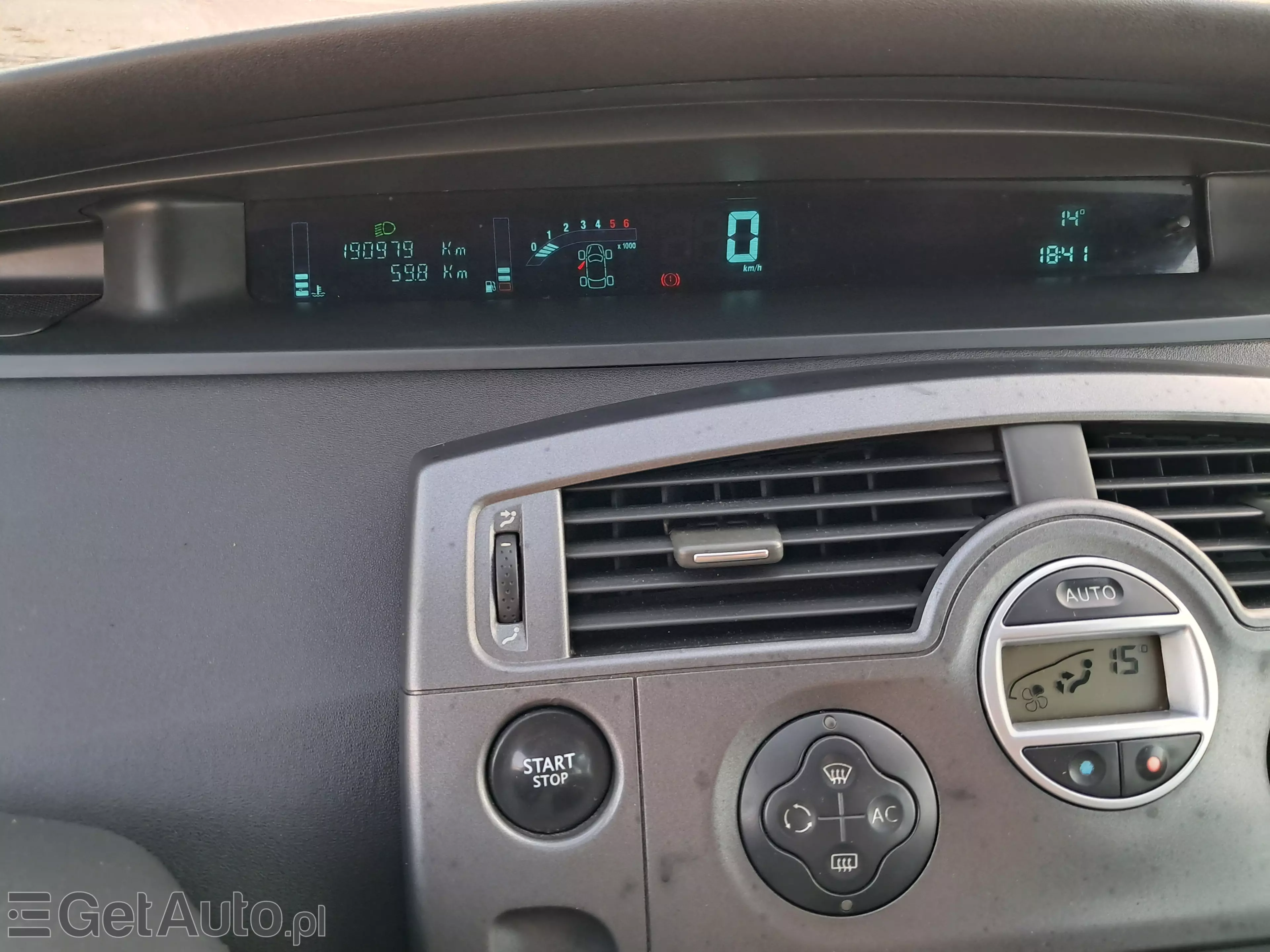 RENAULT Grand Scenic Luxe Privilege