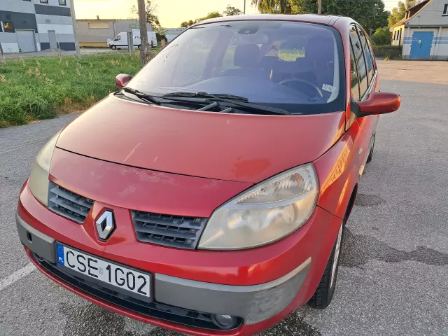 RENAULT Grand Scenic Luxe Privilege