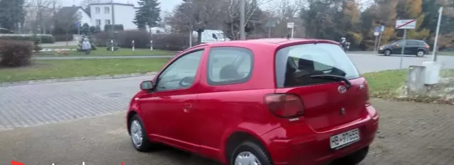 TOYOTA Yaris 