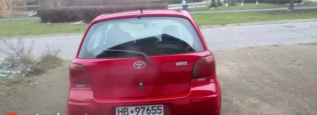 TOYOTA Yaris 