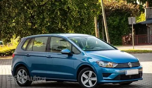 VOLKSWAGEN Golf Sportsvan 