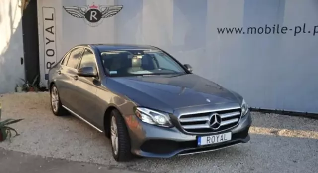 MERCEDES-BENZ Klasa E 